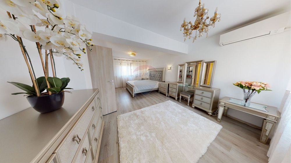 Vand vila duplex Prel Ghencea(stradal), Cartierul Latin-Penny