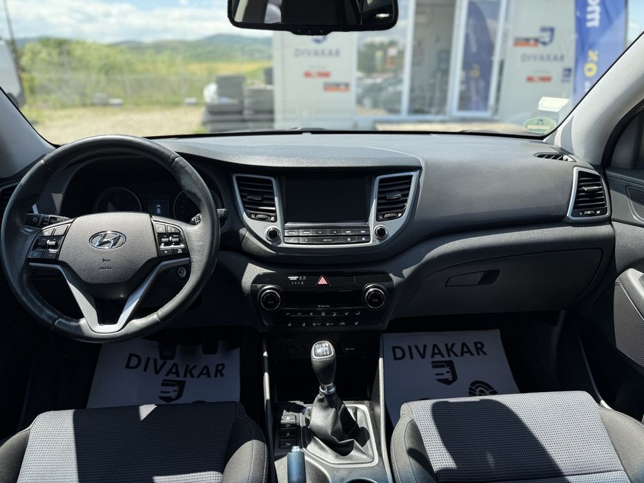 Hyundai Tucson , garantie 12 luni !