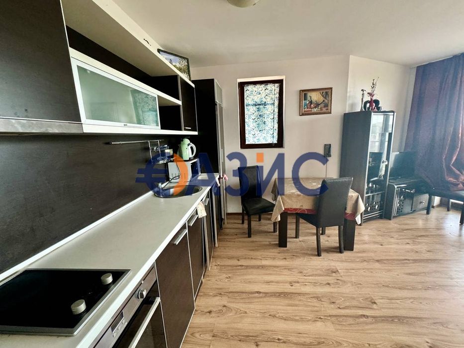 Продава се Тристаен апартамент в Свети Влас - 124 кв.м за 1076 €/кв.м - Снимка #4