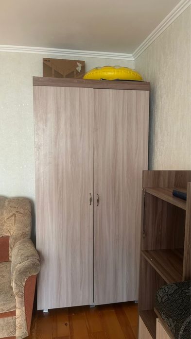 Продаю мебель корпусную