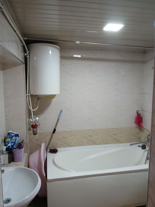 4 xonali kvartira Yunusobod tumani ga yaqin joyda sotiladi