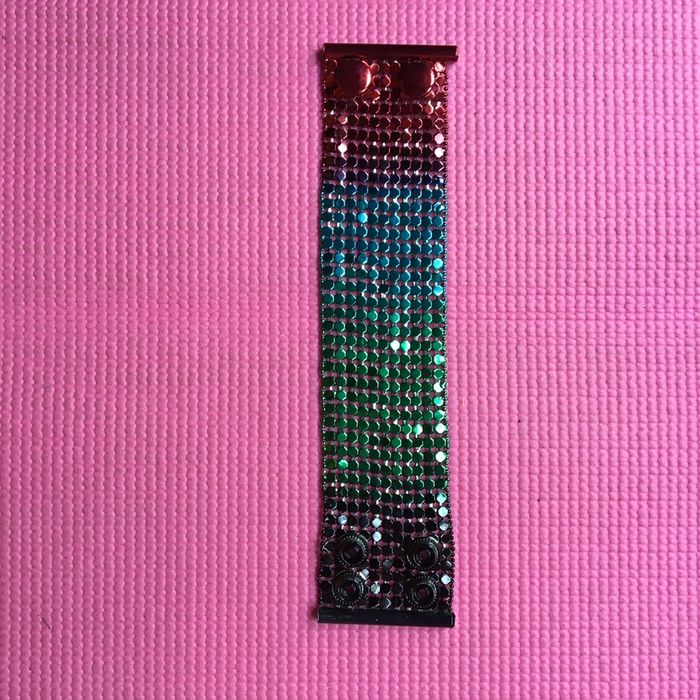 Женские украшения