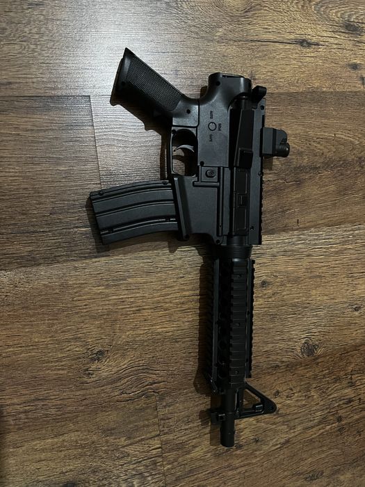 Игрушечный автомат