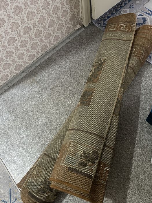 Продам ковры, телевизор, сабвуфер