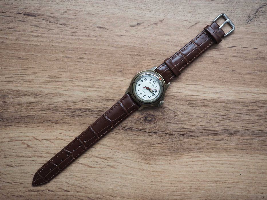 Ceas sovietic mecanic Vostok, 34 mm, unisex, rezistent la apă, URSS