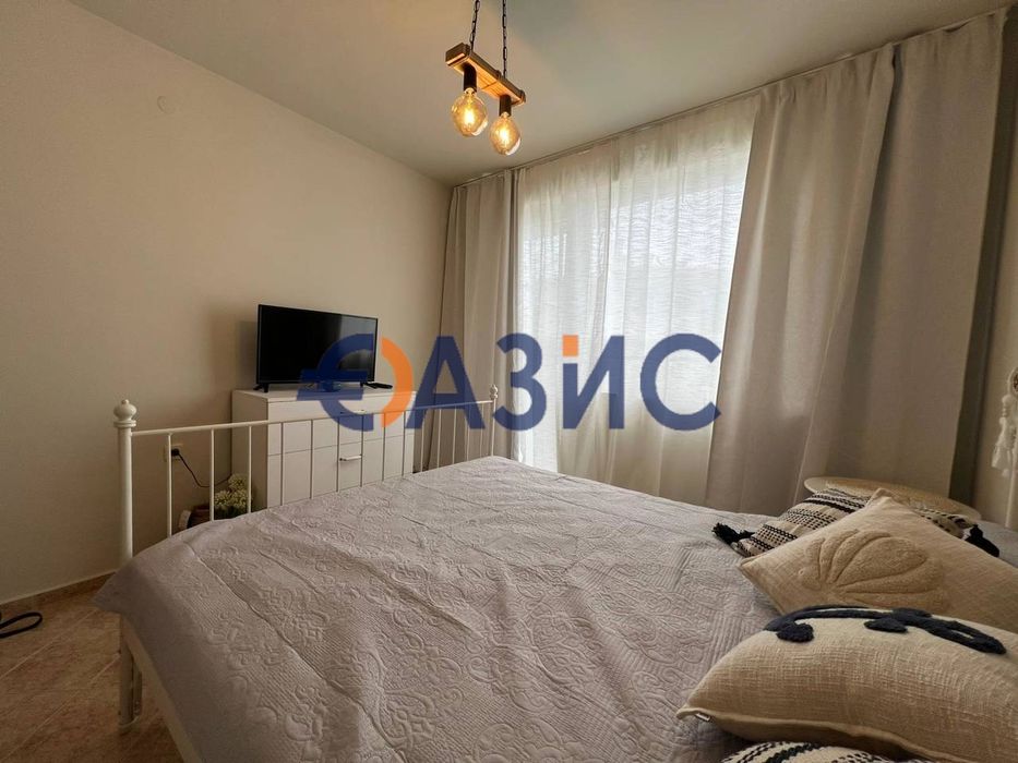 Продава се Двустаен апартамент в Созопол - 70 кв.м за 1275 €/кв.м - Снимка #11