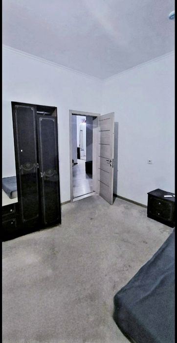 Сергели Янги Хайот-9 Срочно 2 комнатная, 70 квадрат.