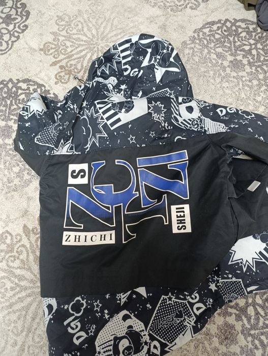 Продам куртку на мальчика