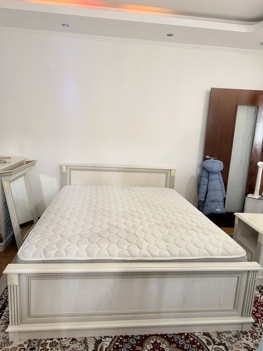 Кровать с ящиком