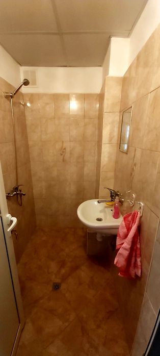 Дава се под наем Тристаен апартамент в Разлог - 75 кв.м за 350 € - Снимка #6