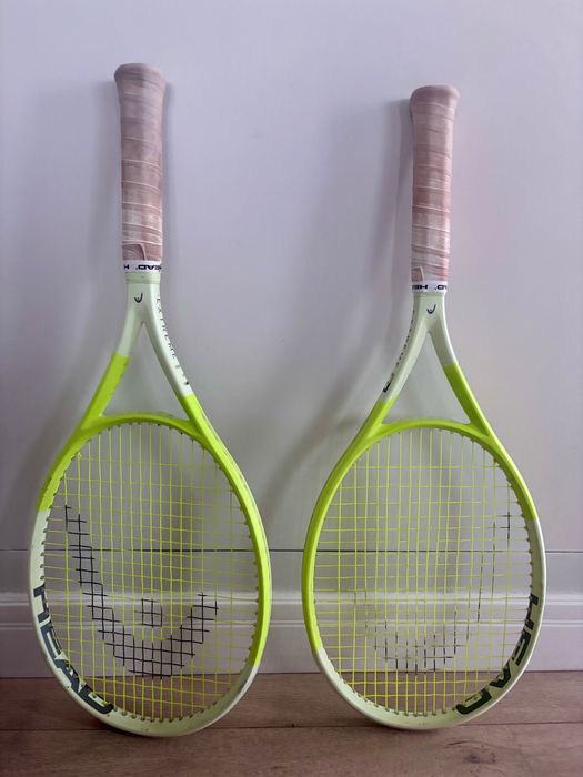 Set 2 rachete tenis Head Extreme MP 2024 mâner L4 + geanta termobag XL Head Tour