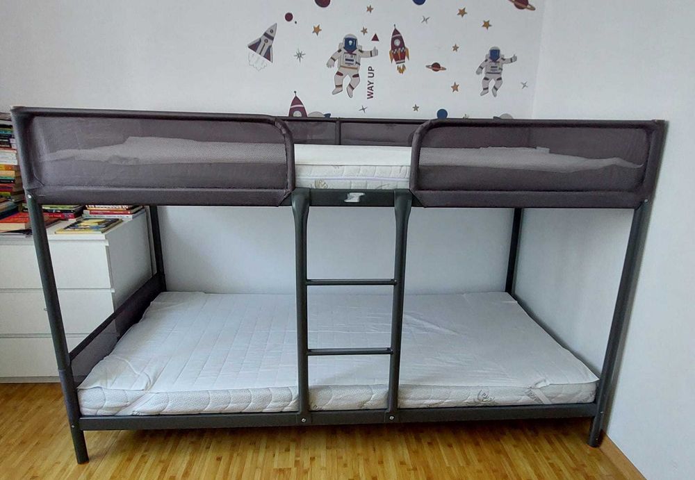 Vanzare pat supraetajat IKEA 90x200