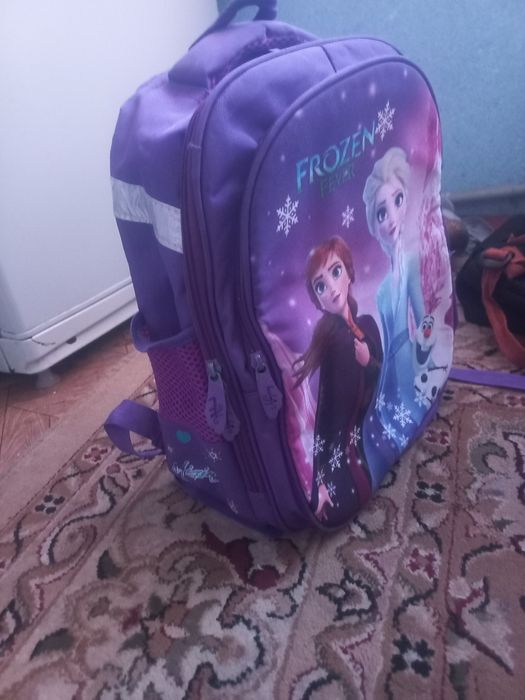 Школьный рюкзак продам