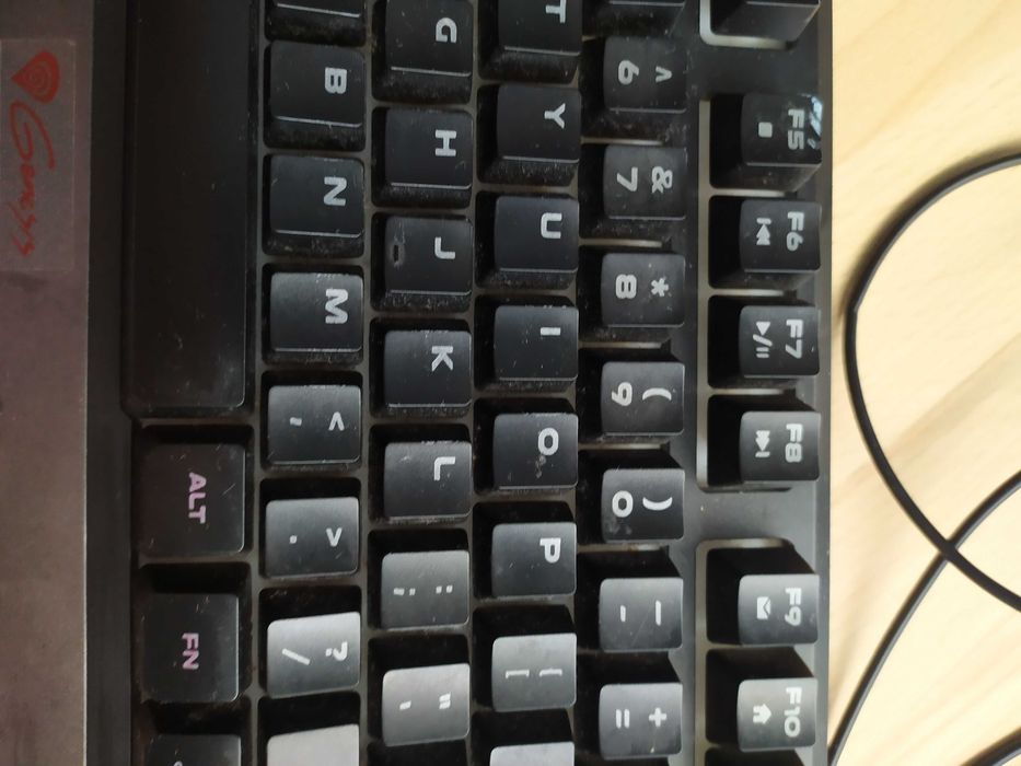 Клавиатура Genesis