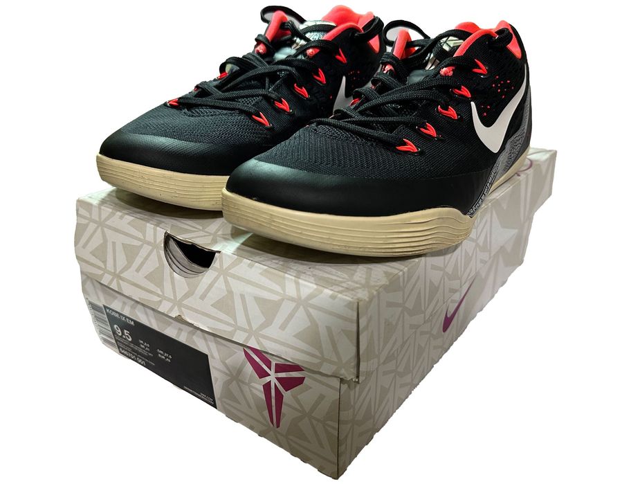 Adidasi Basket Nike Kobe 9 (IX) EM Low Laser Crimson, cateva purtari