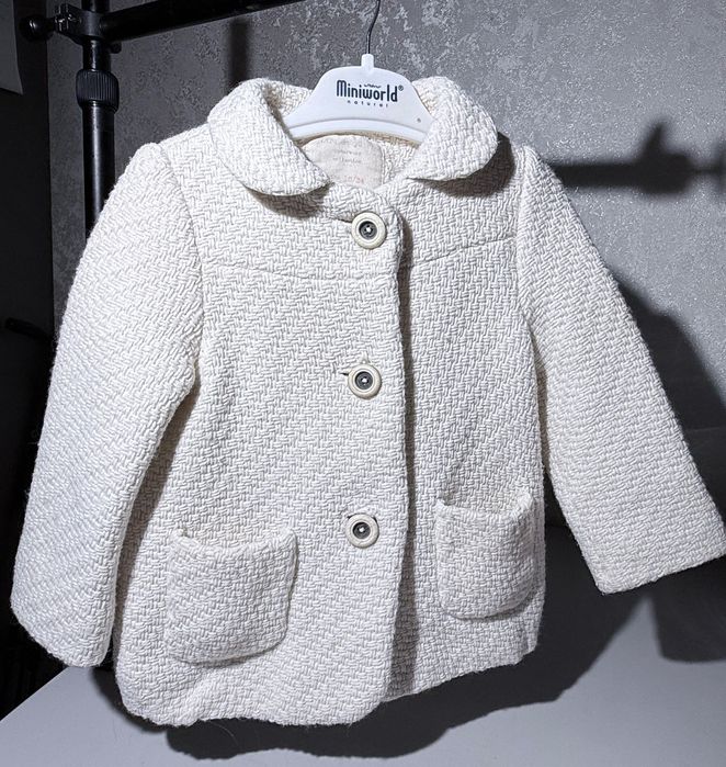 Продаю детскую одежду в отличном состоянии.