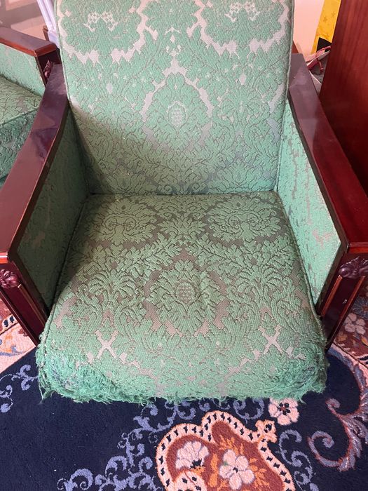 Donez canapea si doua fotolii