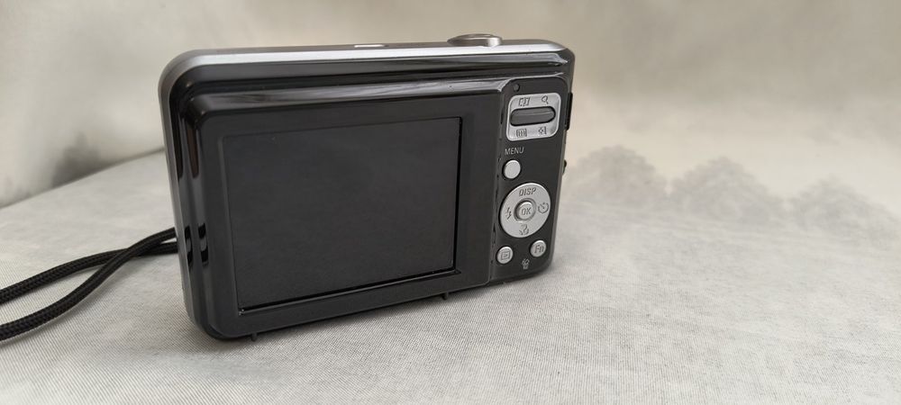 Цифров фотоапарат Samsung ES25