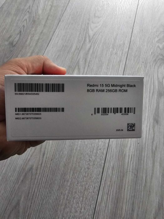 Redmi 15 de vanzare - telefon nou!