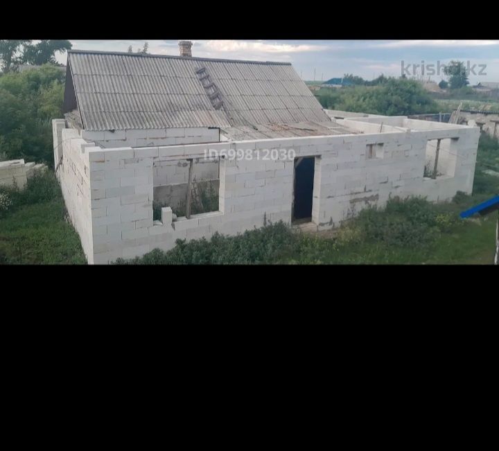 Продам строящийся дом п. Майколь