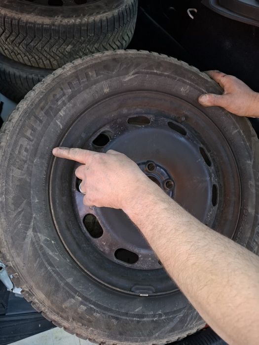 Vând jante pe 15 sezon vară/iarnă