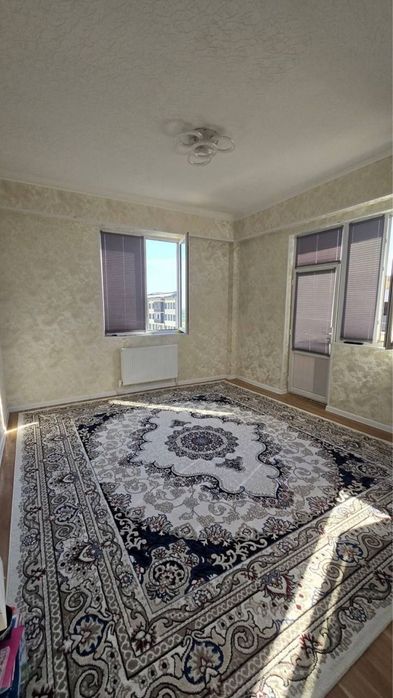 Срочно продается в 7-микрорайоне 3-кв