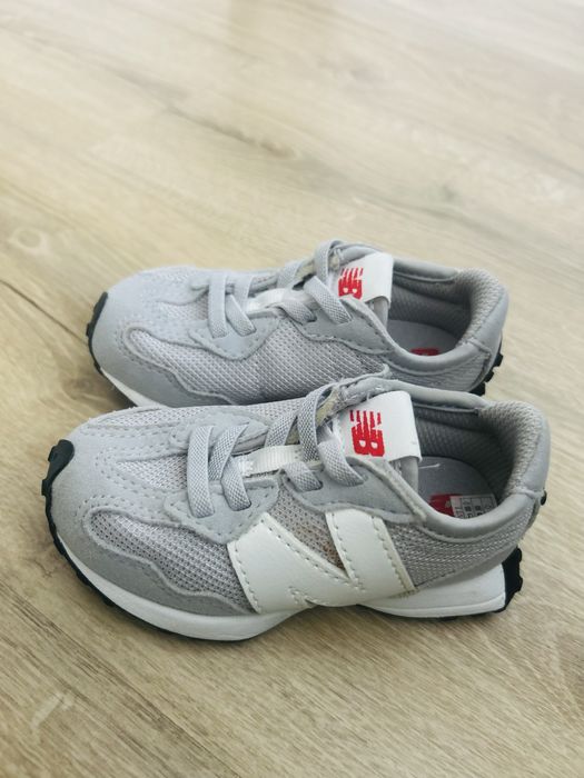 New Balance Copii 23