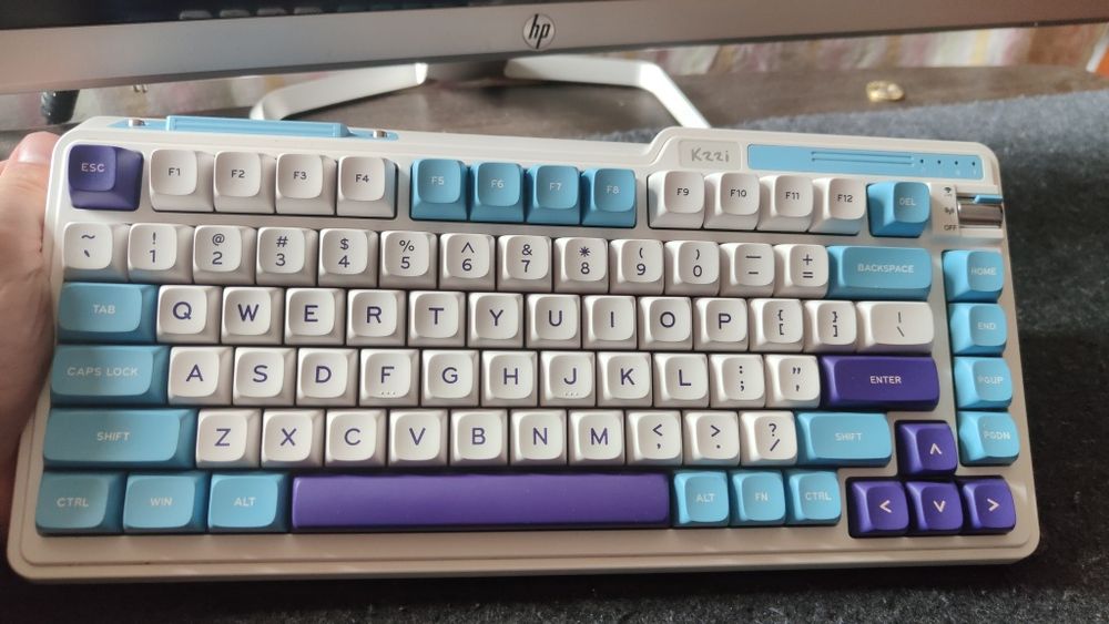 Продам клавиатуру kzzi k75 lite
