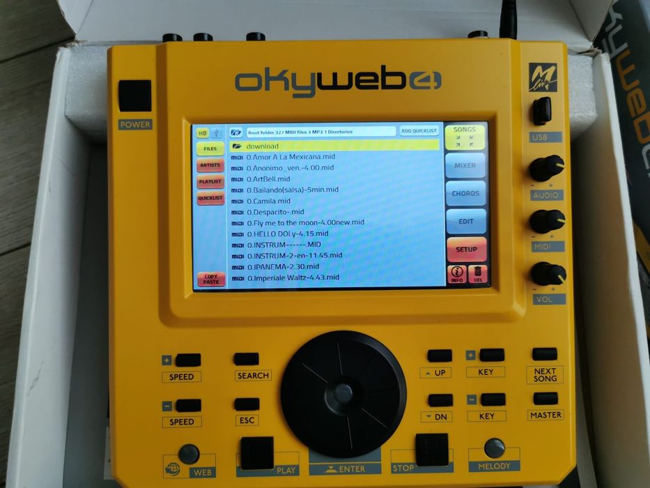 Музикален Миди Караоке Плейър