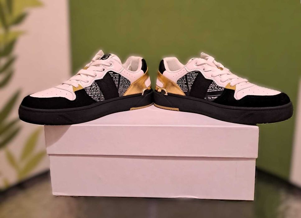 Adidași femei, marimea 38, John Galliano