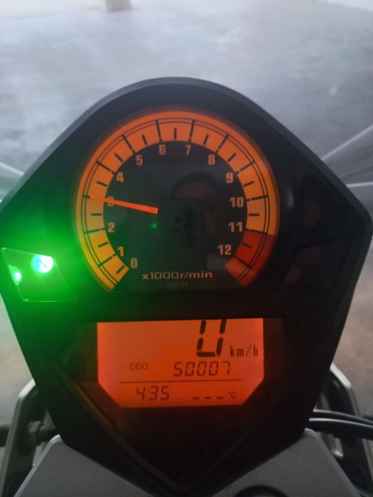 Suzuki SV650 (nu yamaha, honda, kawasaki)