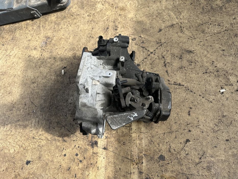 Ръчна кутия Ауди А1 1.6tdi-CAY