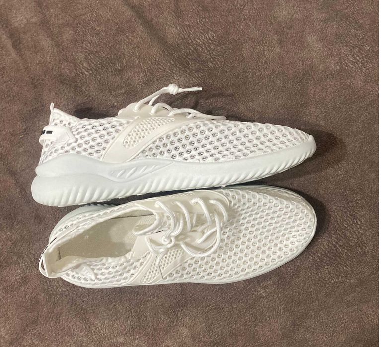 кроссовки летние сетчатые