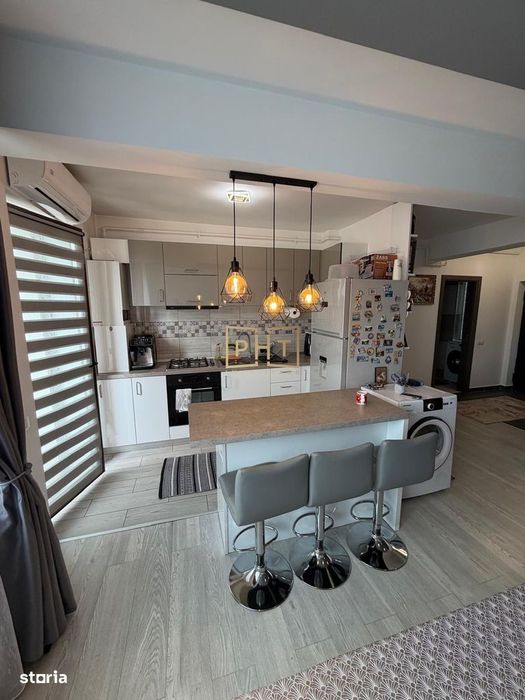 Apartament cu 3 camere de vanzare, 62 mp, zona Sub Cetate! — fotografia 1