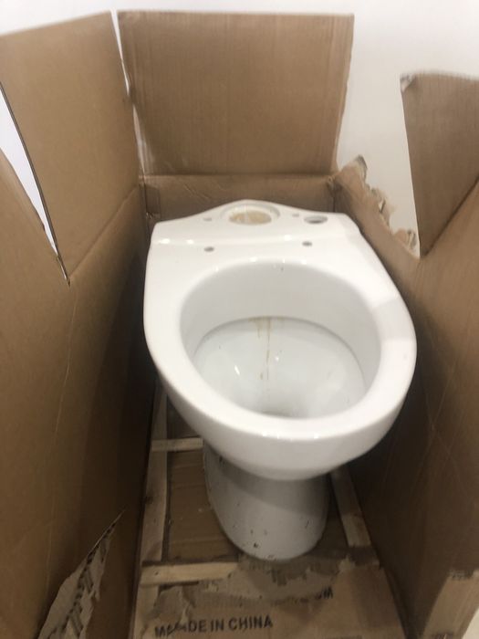 Продам. Унитаз б/у