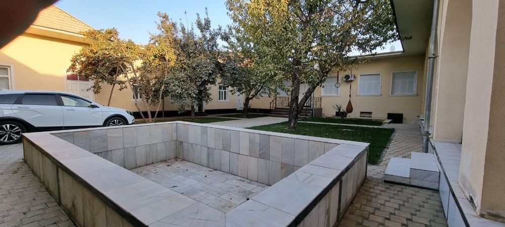 Аринда учаска Ешонгузар, бек баракани оркасида
