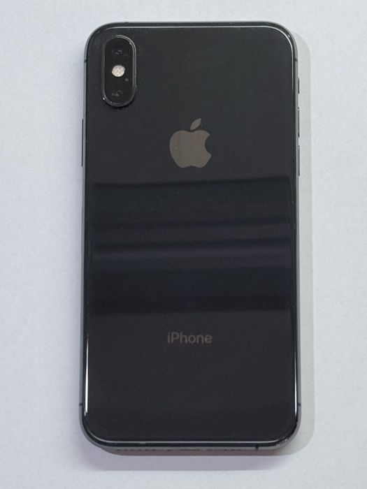 iPhone XS Black 100% battery