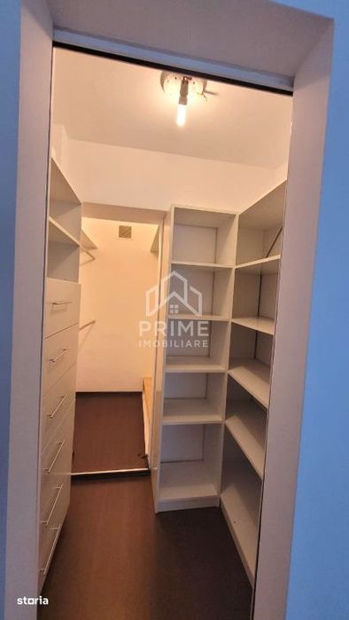 Apartament cu 3 camere de inchiriat in zona CENTRU