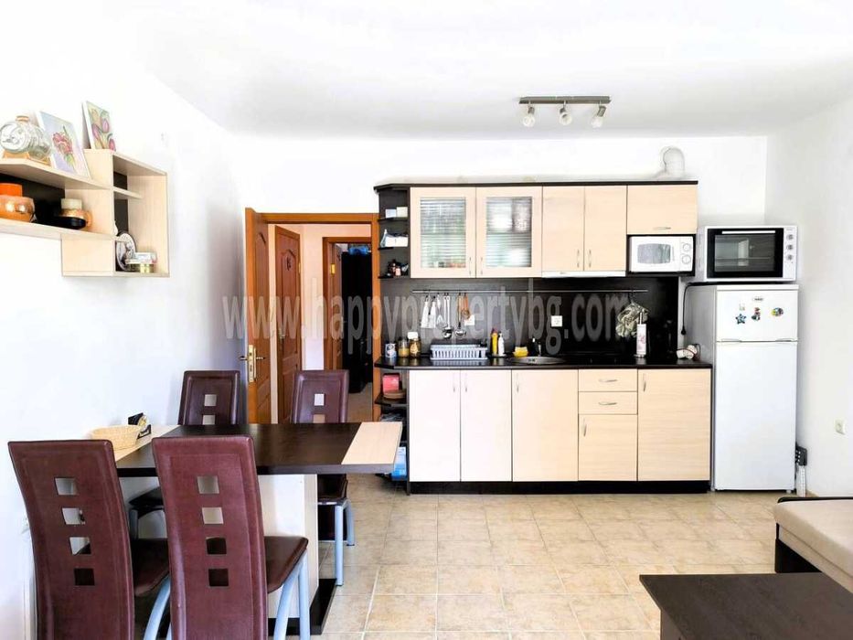 Продава се Двустаен апартамент в Свети Влас - 72 кв.м за 1105 €/кв.м - Снимка #2