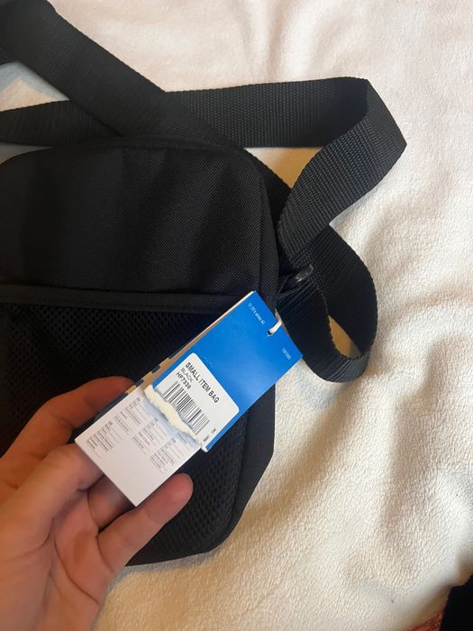 Adidas чанта за мъж -Ново