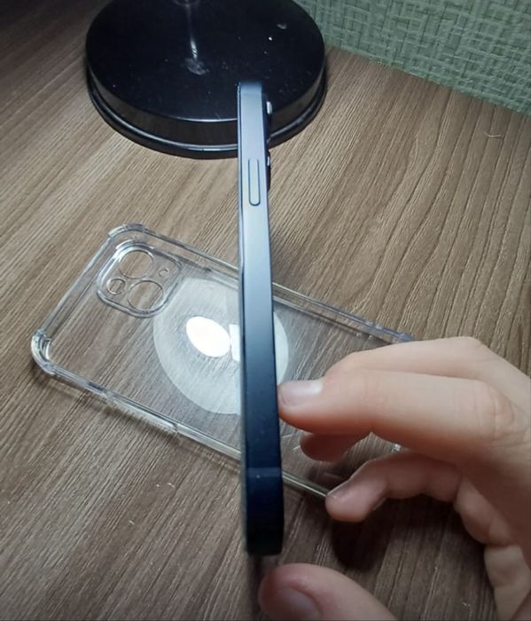 Продам или обменяю айфон 13