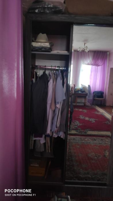 Горка для посуды светлая и 2 шифоньера-купе акрил