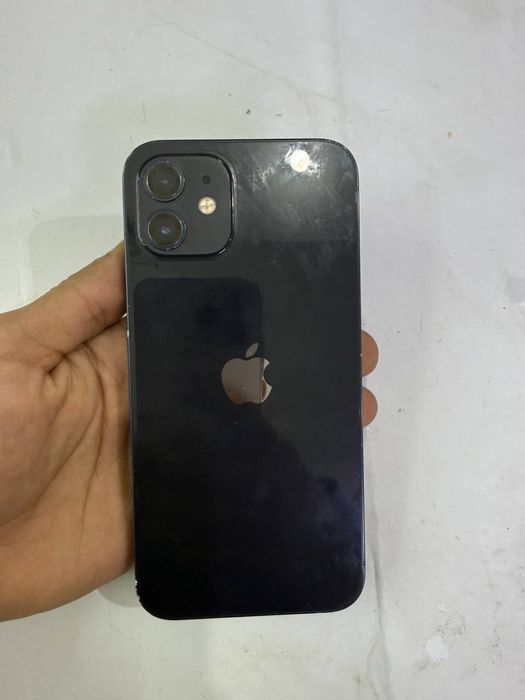 IPHONE 12 sotiladi