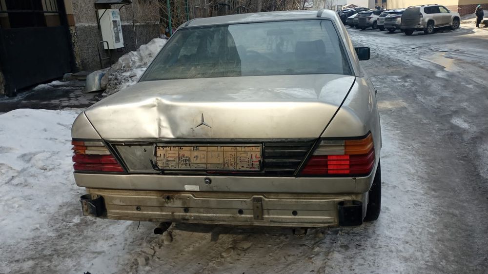 Машина мерс 124 продам или обменяю