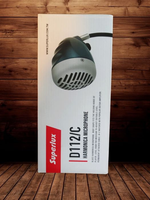 Superlux D112 Инструментален динамичен микрофон за хармоника и други.