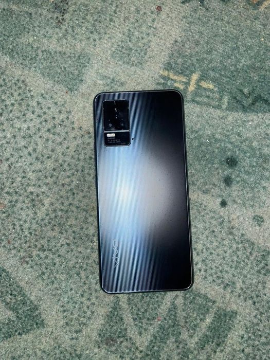 Vivo v21e продам