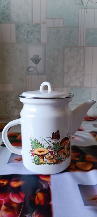 Кастрюли эмалированные