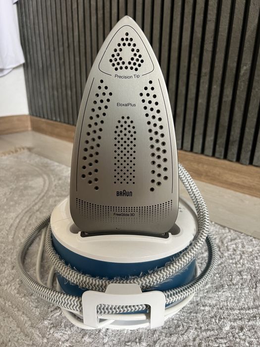 Утюг паровой Браун