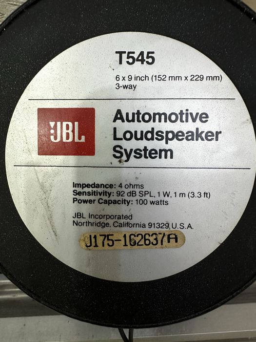 JBL оргинал калонка сотилади