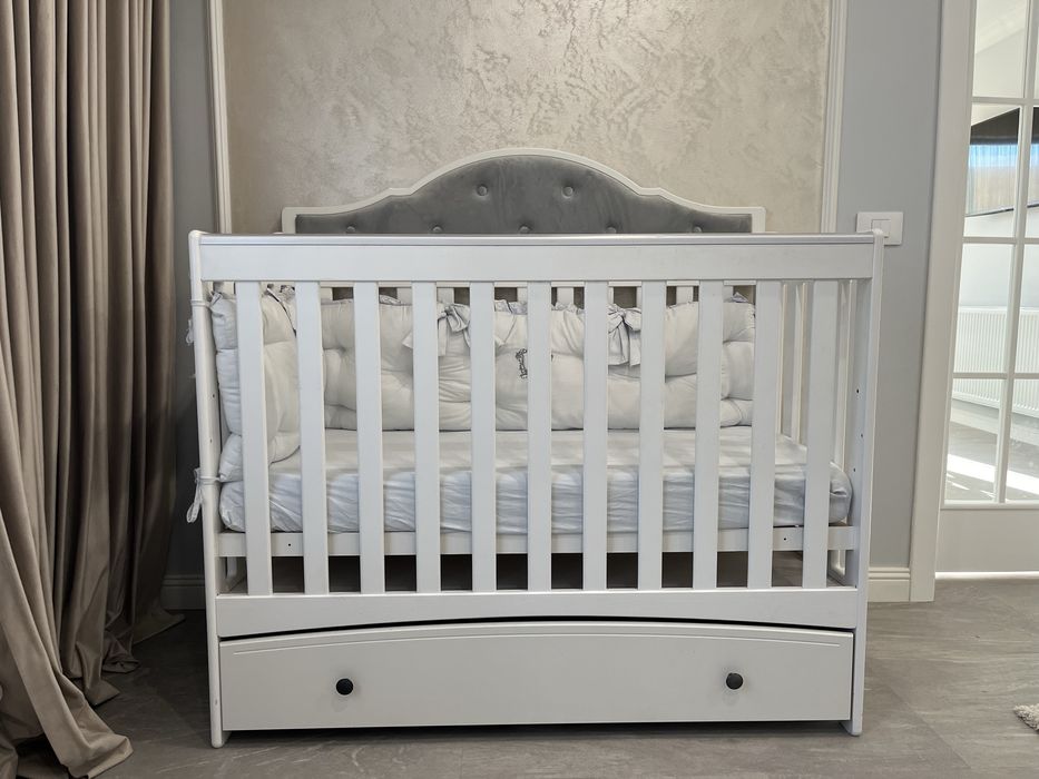 Patut bebe din lemn Vittoria Gray